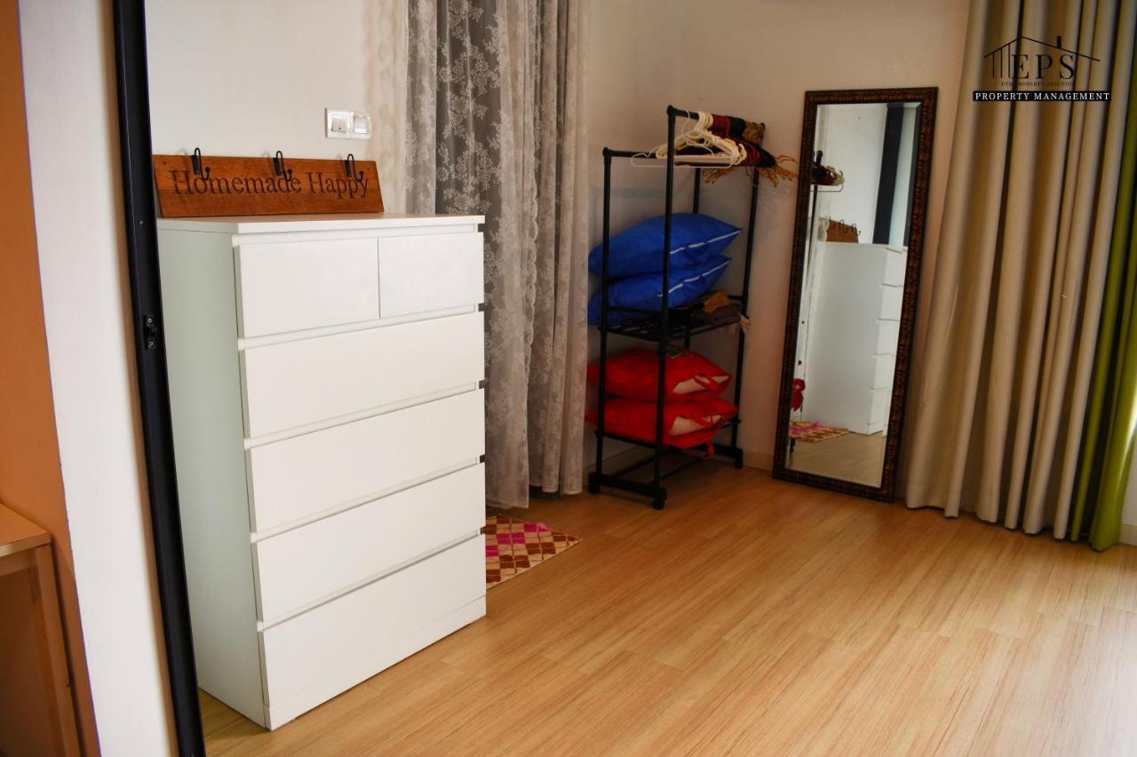 USJ One HomeStay @ Subang HomeStay Subang Jaya Bagian luar foto