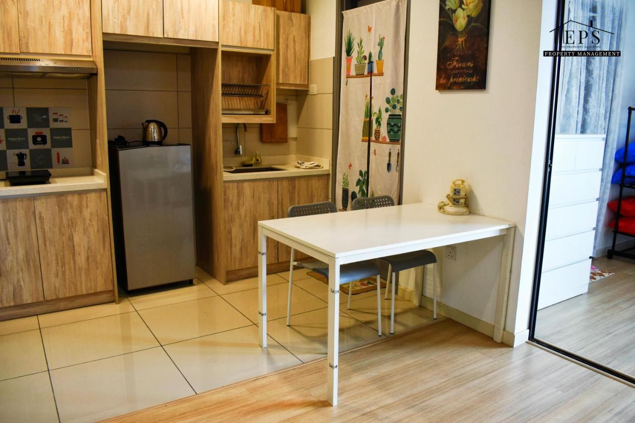 USJ One HomeStay @ Subang HomeStay Subang Jaya Bagian luar foto