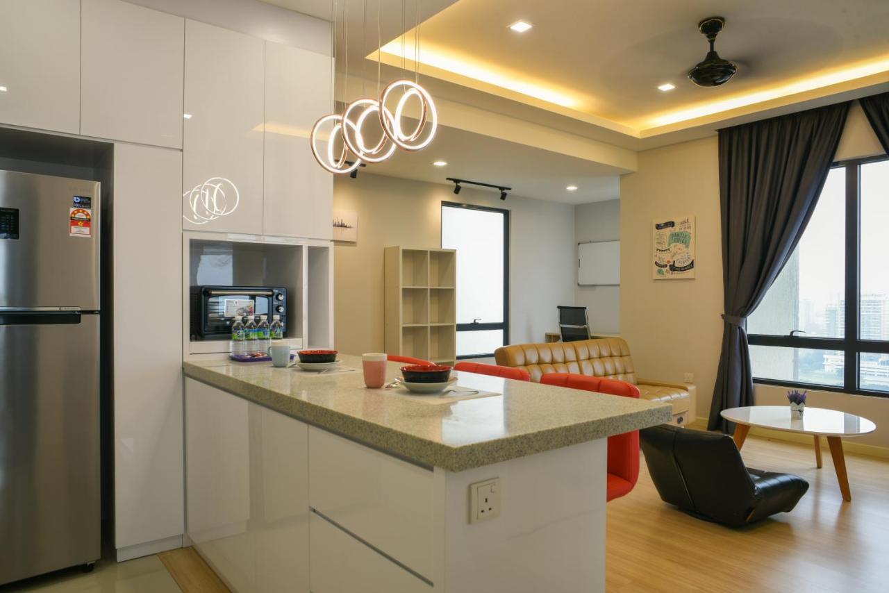USJ One HomeStay @ Subang HomeStay Subang Jaya Bagian luar foto