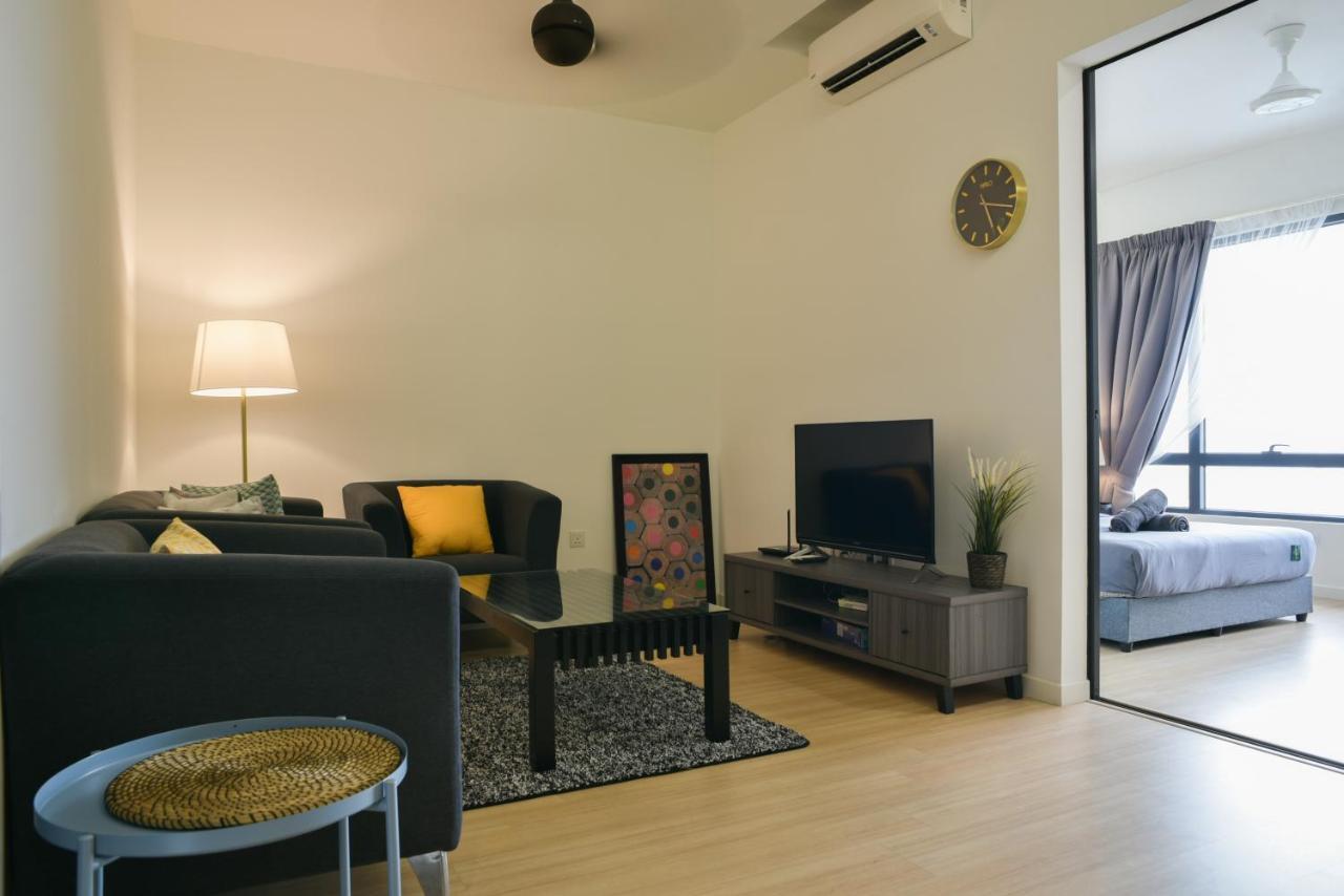 USJ One HomeStay @ Subang HomeStay Subang Jaya Bagian luar foto